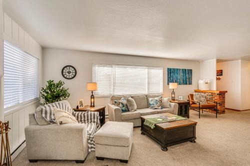 Burney House | 11 Mi to Burney Falls: Charming Home w/Fireplace