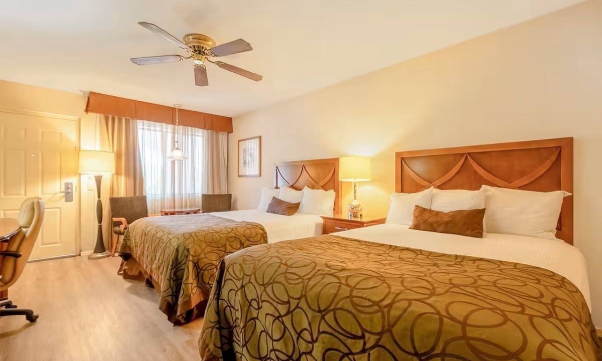 Yuma Townsite Hotel | 2 Queen Beds | Close to Gateway Park Fun | Gym Available 24/7
