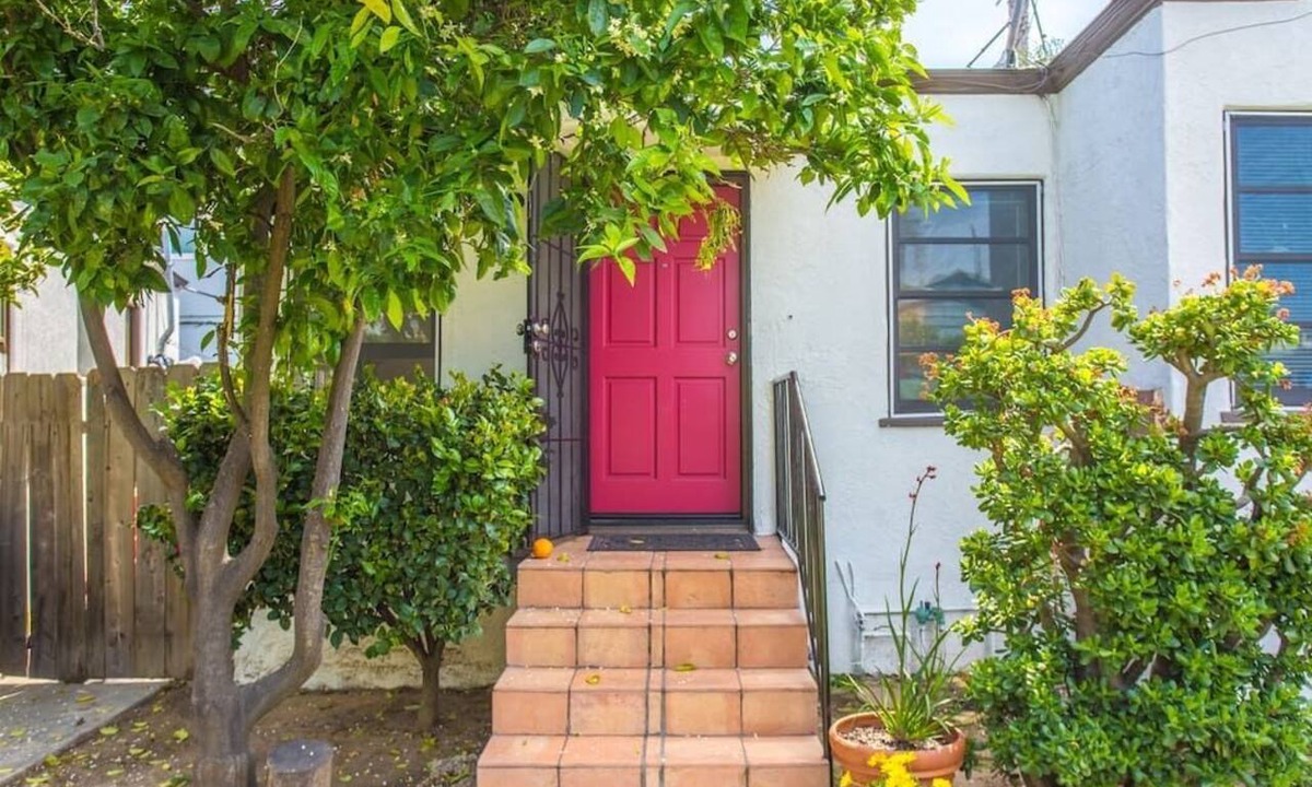 Bankers Hill House | 2053 Cozy Urban Cottage