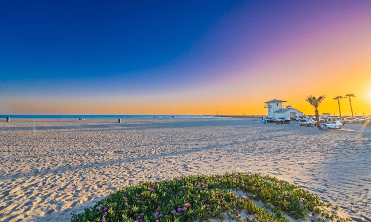 Silver Strand House | 25% Off July! Steps To Sand, Prime Location