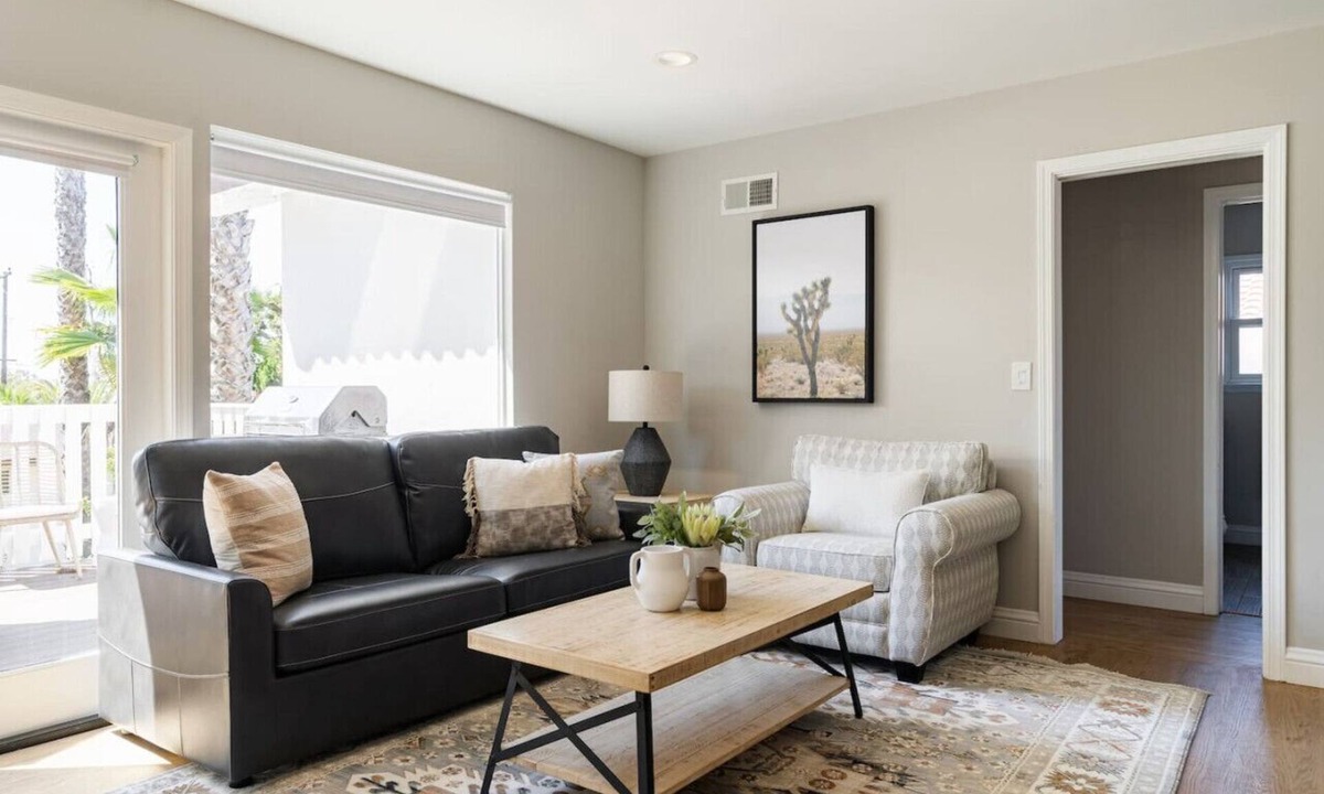 Del Cerro House | 4 Bd Hillside Sanctuary | Peaceful Retreat Near SDSU & Hiking