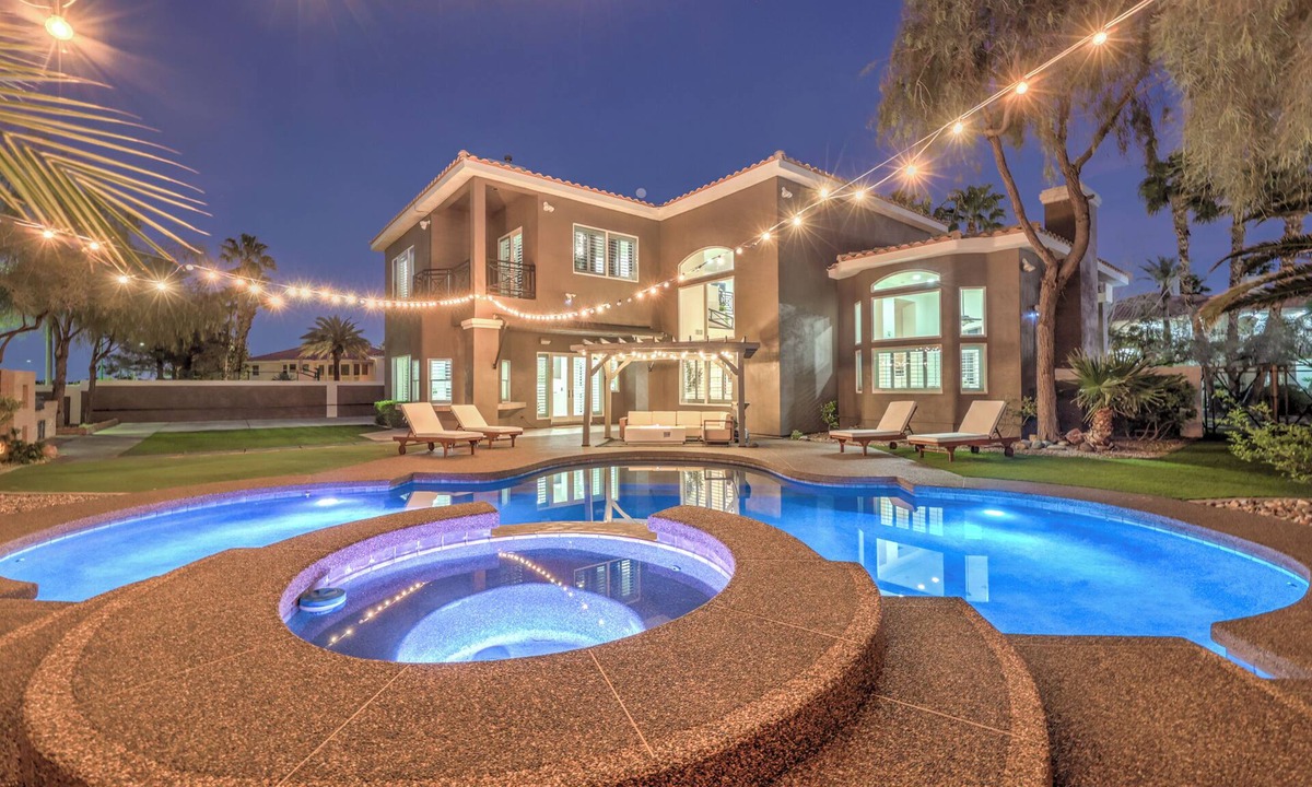Canyon Gate Villa | 5000sf Renovated Luxury Villa near Summerlin