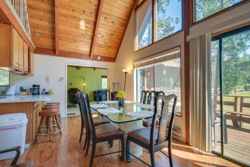 Groveland House | 6 Mi to Yosemite Nat'l Park: 14-Acre Retreat!