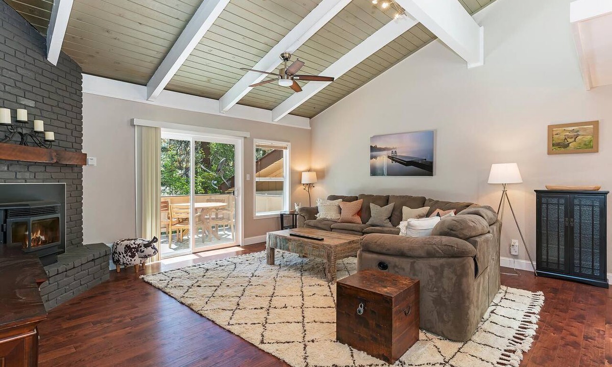 Incline Village Condo | 85 Mountain Shadows | 3BR/2.5BA Incline Village, Mtn Views