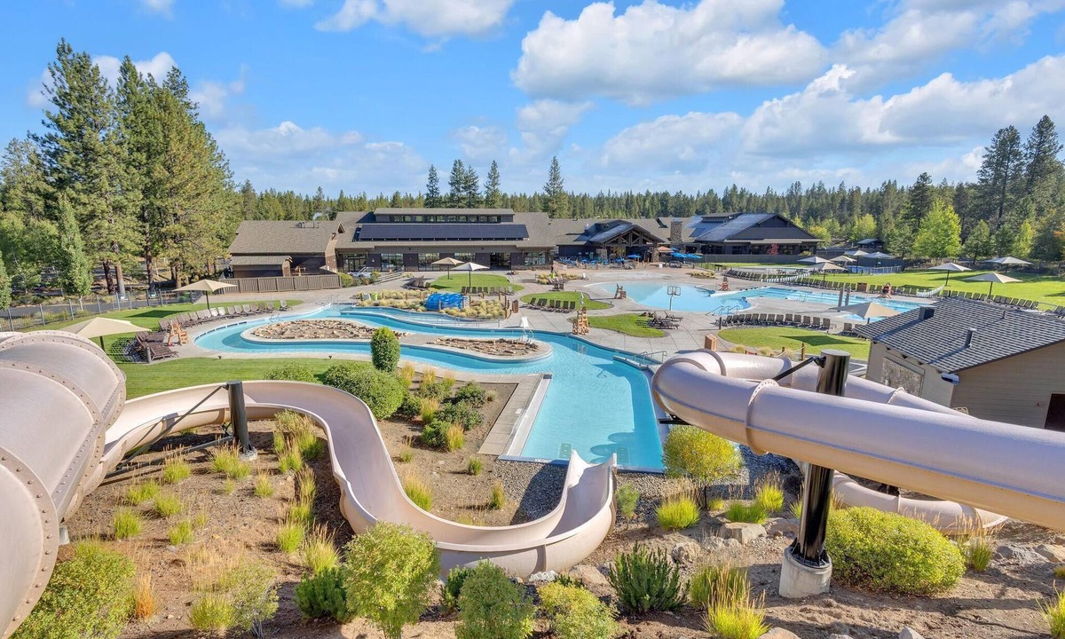 Sunriver House | Acacia Lane 2