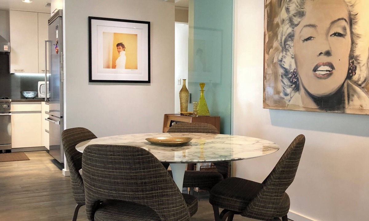 Carlson Park House | Amazing spacious One bedroom home with private yard and gated parking.