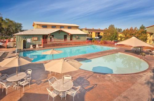 Angels Camp House | Angels Camp Resort Three Luxury Suites