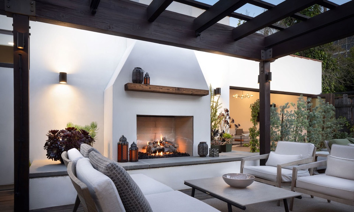 Miracle Mile House | Architecturally Designed Guest House (30 Day min)