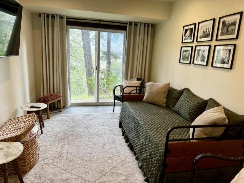 Myers Flat House | Avenue of the Giants River View Home (#1)