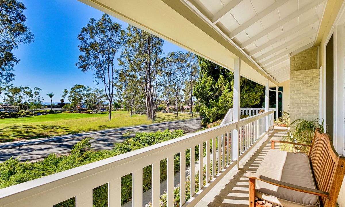 Capistrano Beach Cottage | Beautiful beach cottage w/ocean views, yard+outdoor living