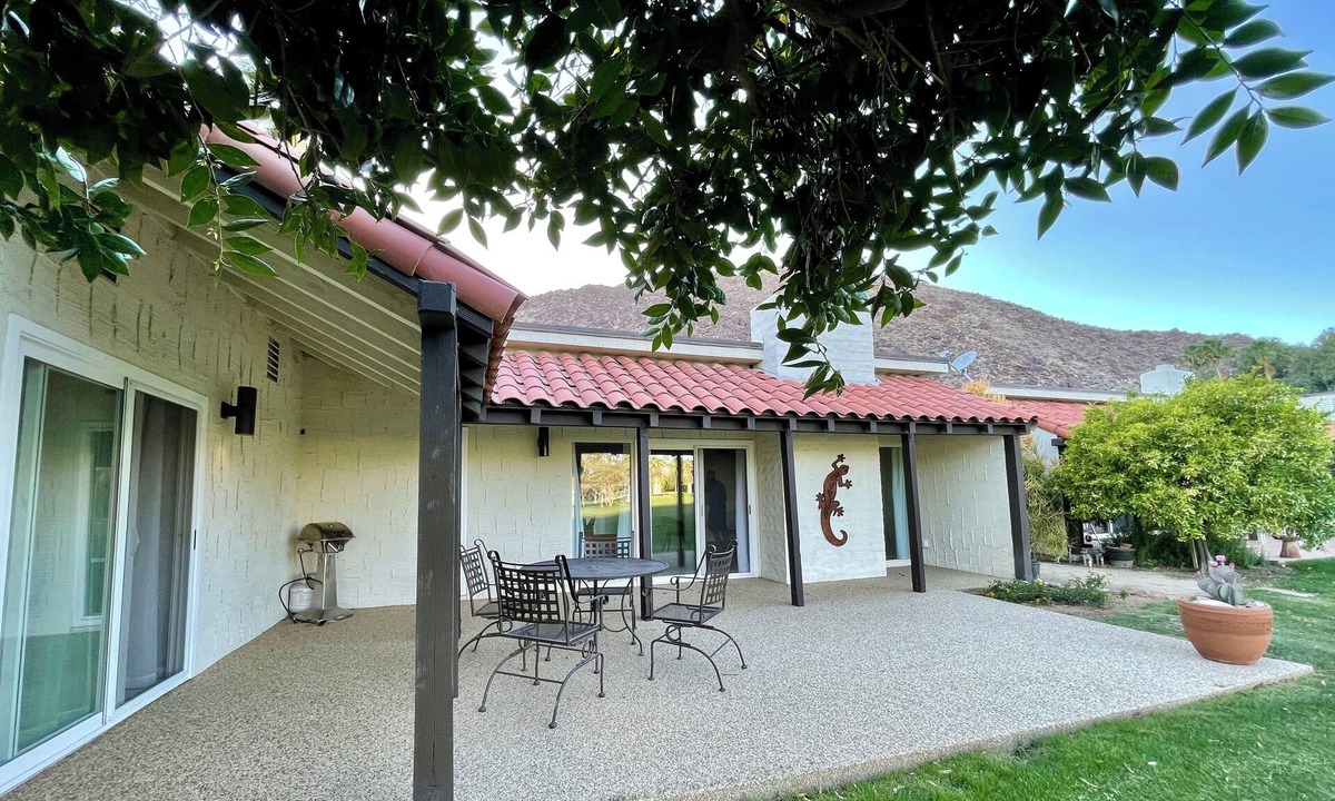 Borrego Springs Condo | Beautiful remodel 2 bed/2 bath condo on golf course Mountain views