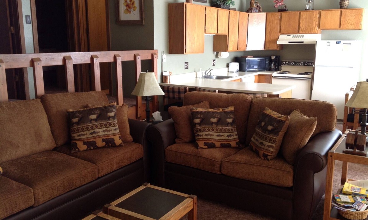 Wildernest Condo | Beautiful Silverthorne Condo! Skiing, Shopping and Much More!