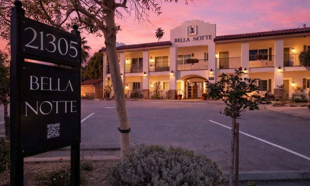 Eastside Santa Cruz Apartment | Bella Notte