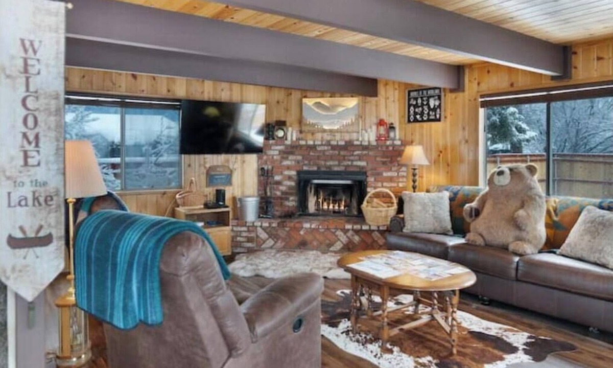 Peter Pan Cabin | Big Bear RnR: Escape from Suburbia
