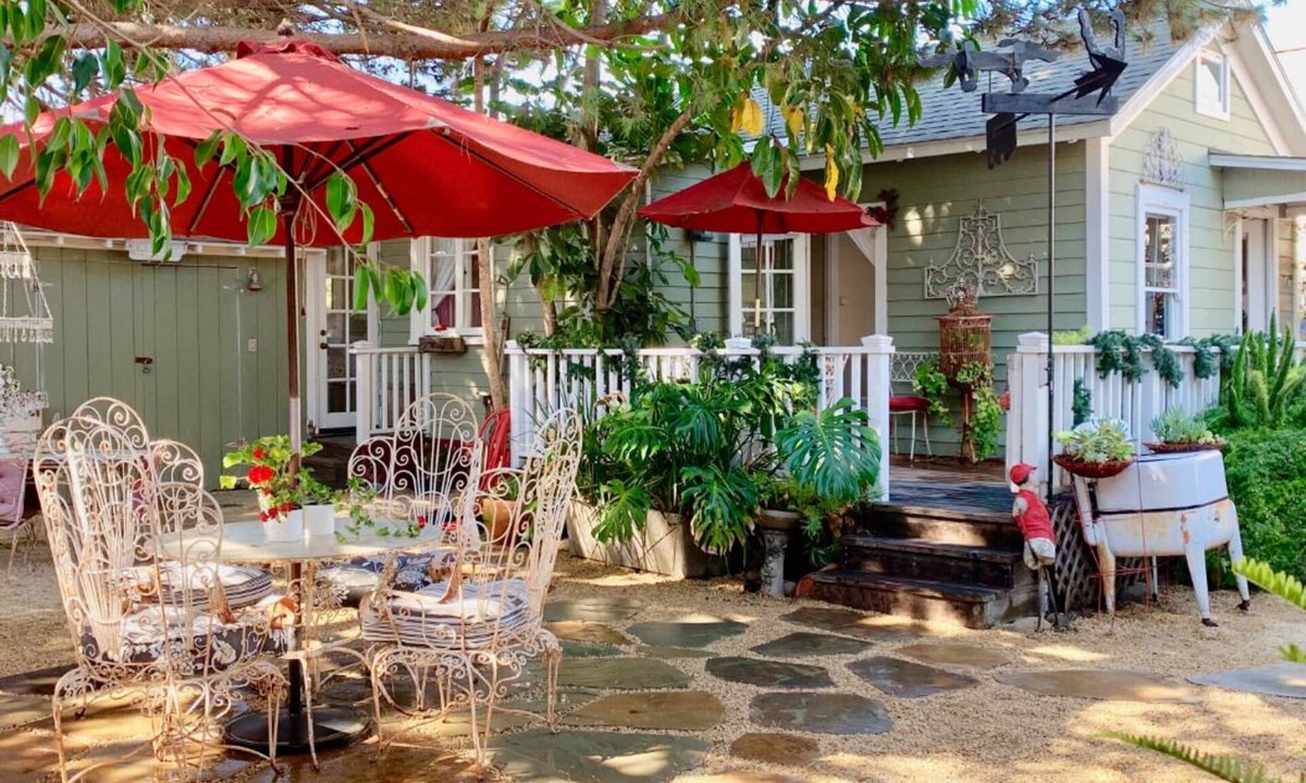 Santa Barbara House | Bungalulu, A Secret Oasis