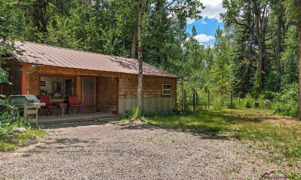 Durango Cabin | Cabin On The River, Pet-Friendly, Great Fishing!