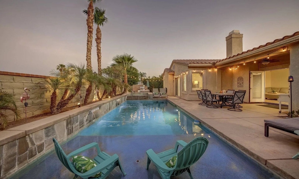 La Quinta House | Calle-West! 4 BR Pool, Spa, Pool Table, Game Room!