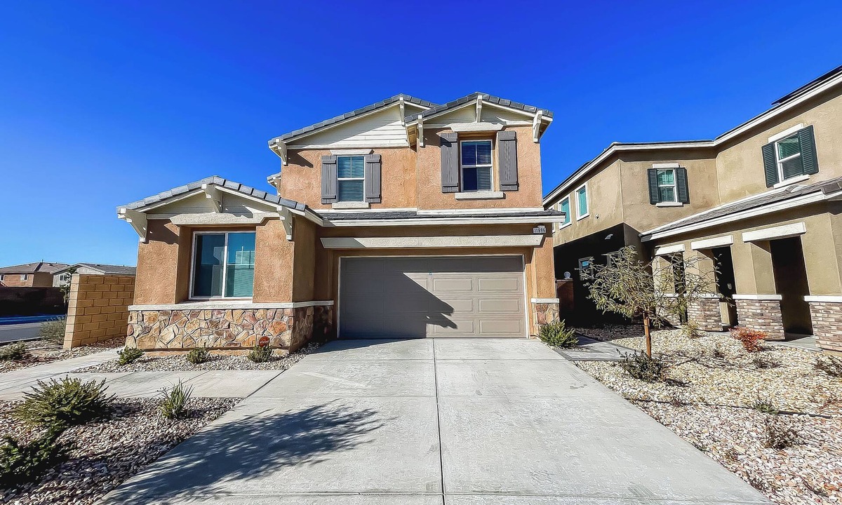 Victorville House | Charming 3-bedroom house with WiFi and AC in delightful Victorville
