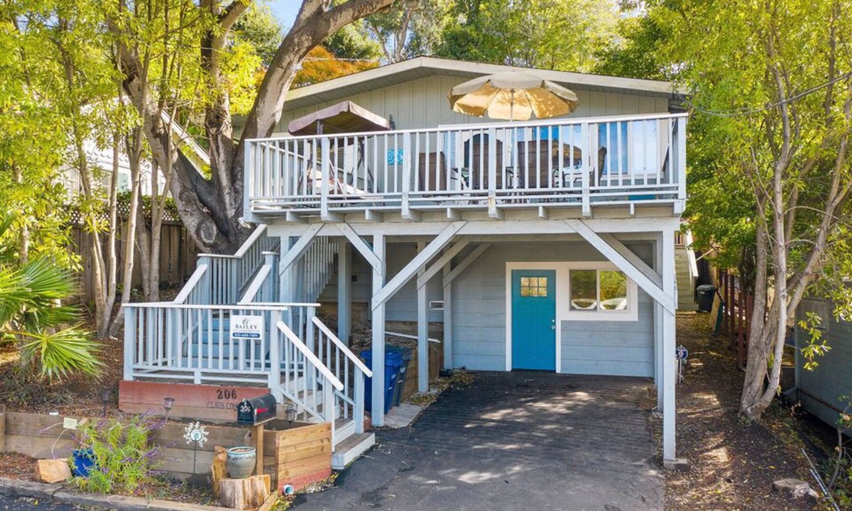 Rio del Mar House | Charming Home, Close walk to the Beach