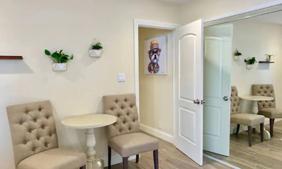 Westminster House | Chic Master Bdrm w/ Private Bath and Entry