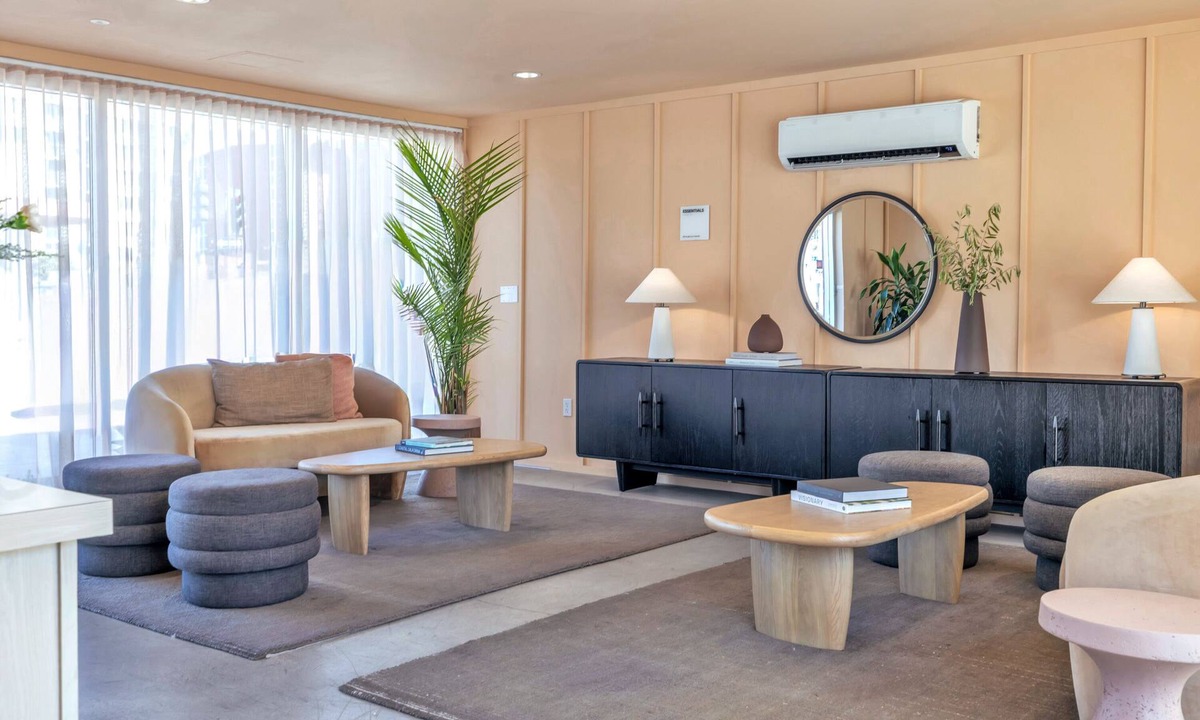 East Village Hotel | City Center Hotel by Kasa