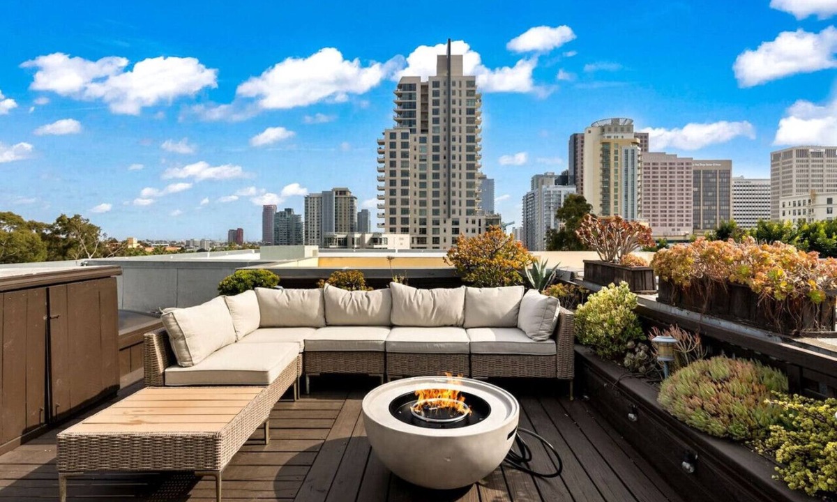 Cortez Hill House | City Lights & Rooftop Nights Townhome Escape