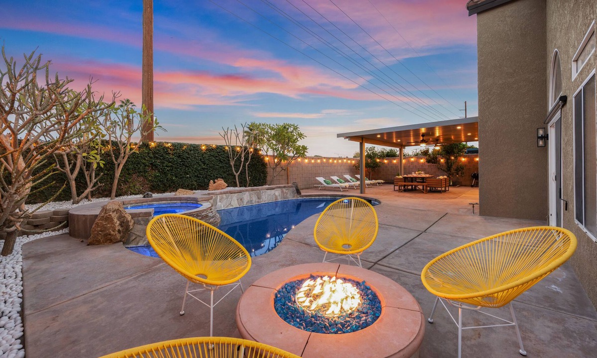 Indio House | Close to Coachella, Pool/Hot Tub, Games, Firepit