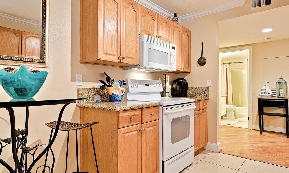 Monarch Beach Condo | Coastal Condo,Amenities,Just Over 1 Mile to Beach+Resorts