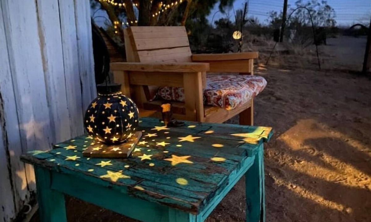 Landers Cabin | Cowboy Cabin: Peaceful, Remote, Serene and Dog-Friendly