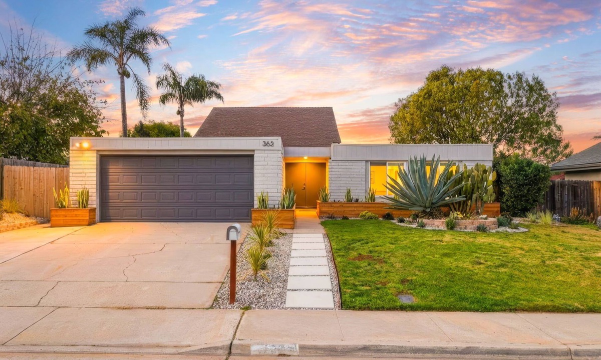 San Marcos House | Cozy Home - Ideal for Insurance & Corporate Stays
