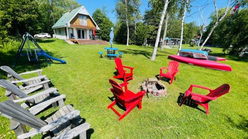 Colborne Villa | Cozy Lakefront Cottage - Ideal For Families & Scenic Views