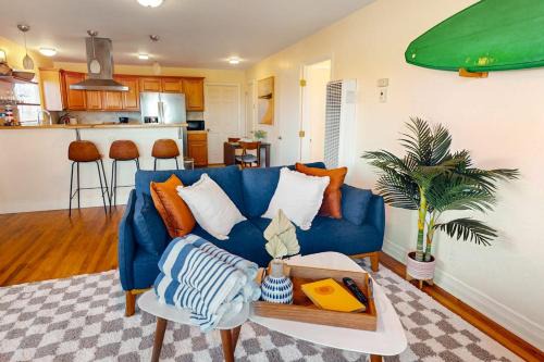 Seaside House | Deep Blue Seaside
