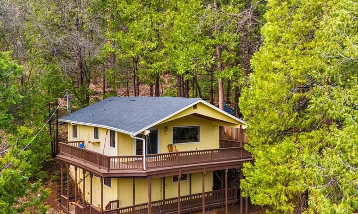 Twain Harte House | Delightful 3-bedroom Cabin house in Twain Harte perfect for your getaway
