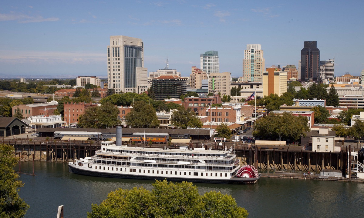 Old Sacramento Hotel | Delta King Hotel
