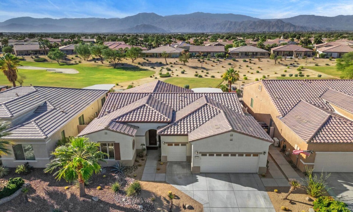Indio House | Desert Golf Oasis in Indio, CA. On Golf course! Views, Spool, and Amenities!