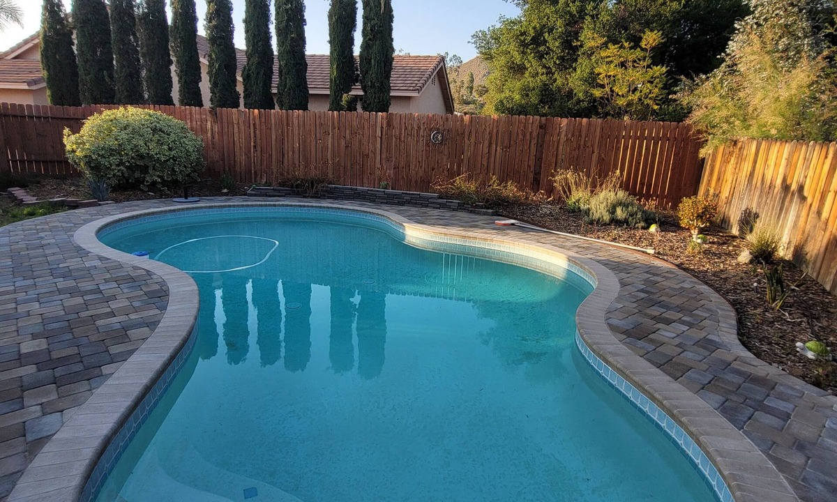 Wildomar House | Desert Oasis centrally located-3bds/3baths, pool house with piano.
