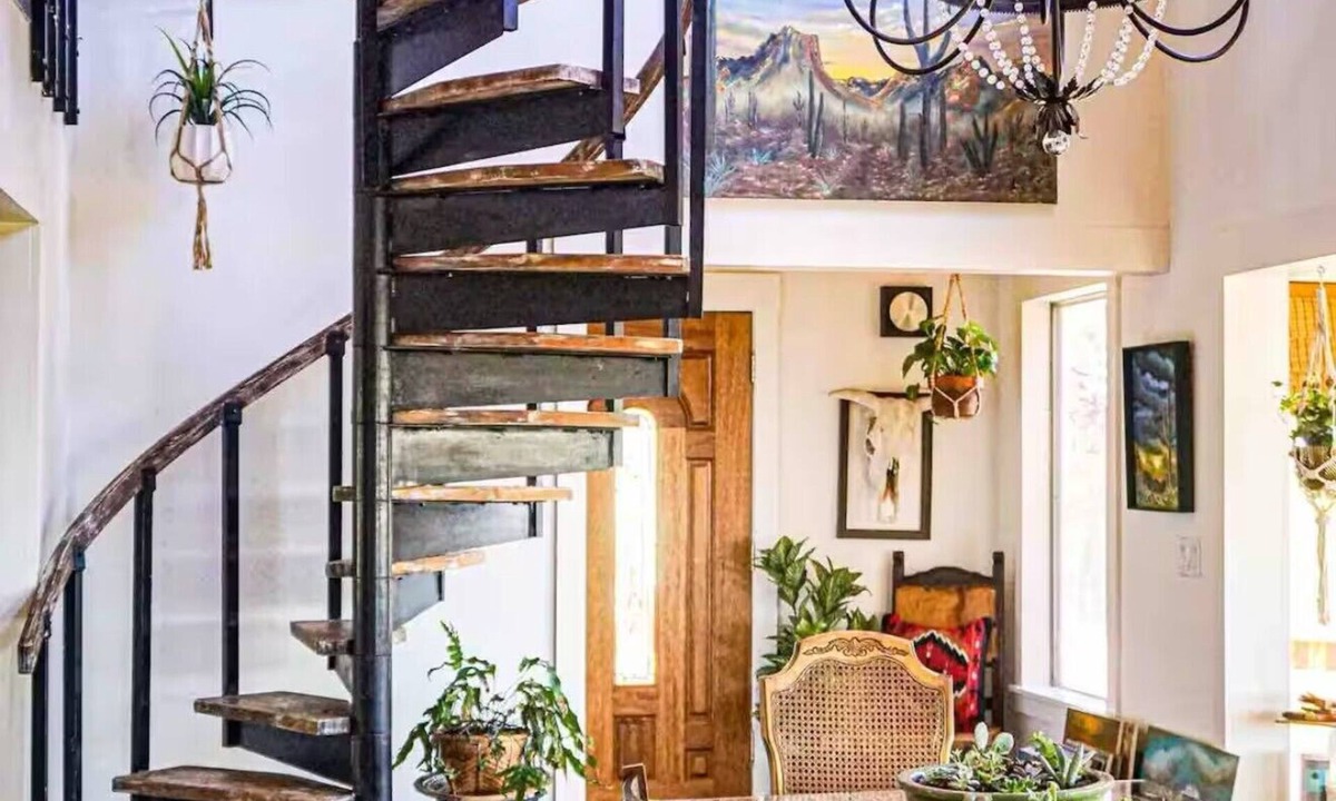 Paso Robles House | Epic Views above Paso Robles vineyards- 2 bedrooms, 2 baths.