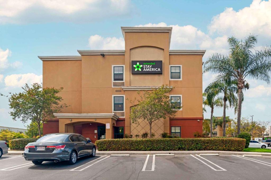 Harbor Gateway South Hotel | Extended Stay America Suites - Los Angeles - Torrance Harborgate Way
