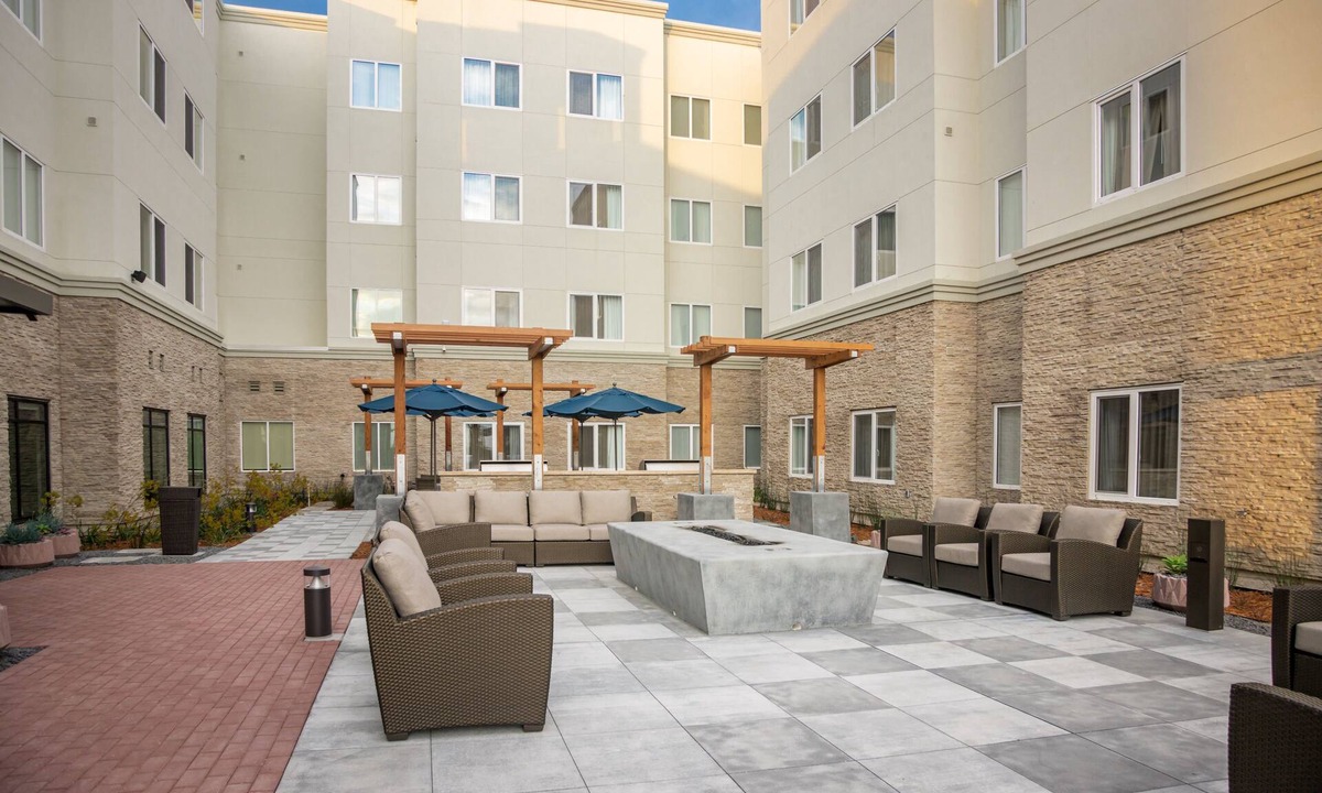 Alviso Hotel | Fairfield Inn & Suites - QN/QN