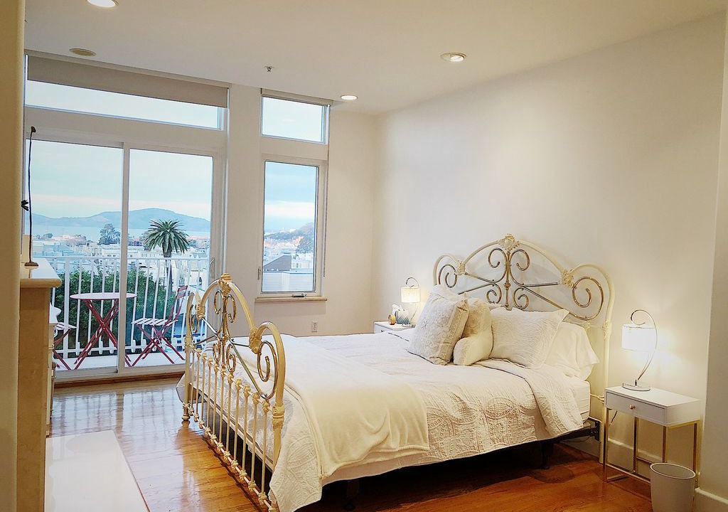 Cow Hollow Apartment | FANTASTIC PANORAMIC 2-BEDROOM/1 Bath Marina-Cow Hollow