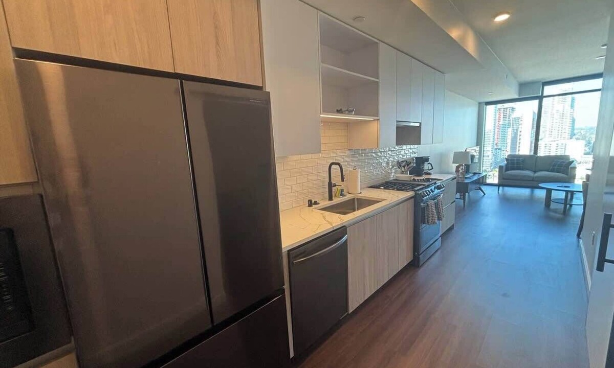 East Village Apartment | Fully Furnished 1BR Downtown w/Wi-Fi Parking