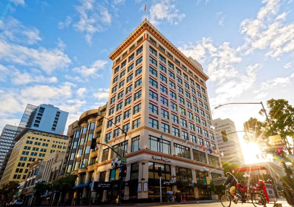 Gaslamp Quarter Hotel | Gaslamp Plaza Suites