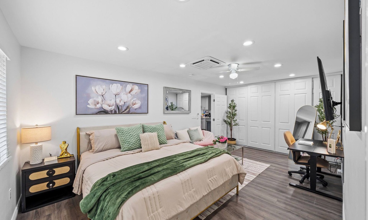 Mira Mesa House | Gated Yard, King Bed, Prime Location, 3-Bed 3-Bath