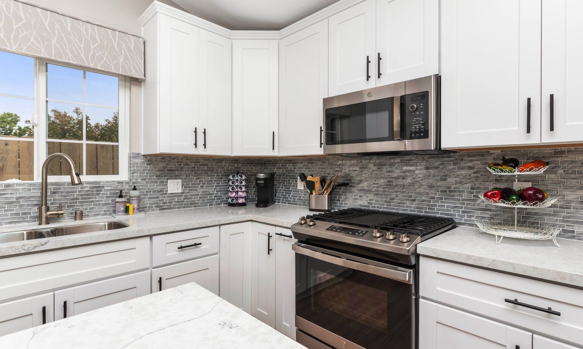 Aviara House | Gorgeous Private Home —Close to Carlsbad Beaches