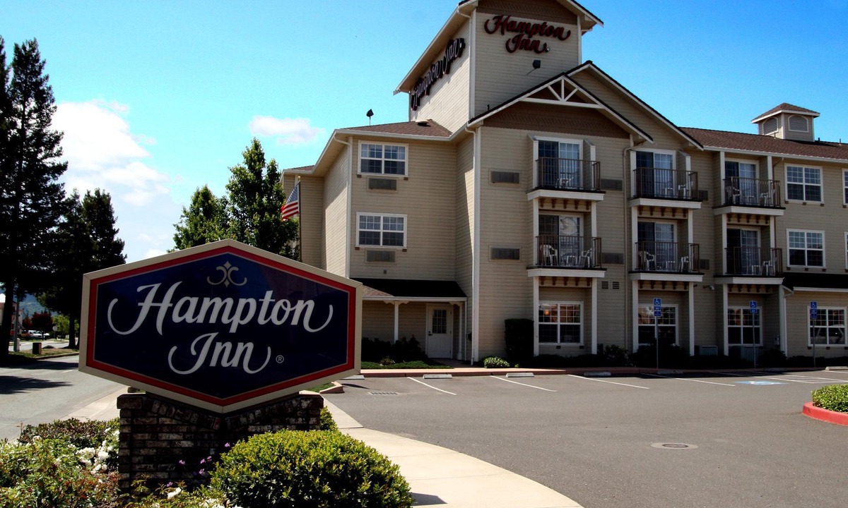 Ukiah Hotel | Hampton Inn Ukiah