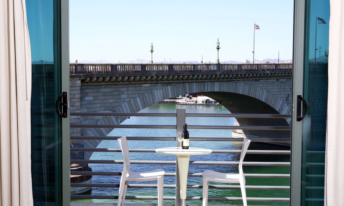 Lake Havasu City Hotel | Heat Hotel