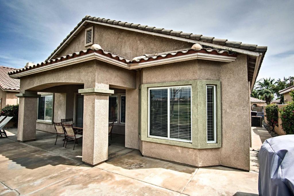 Indio House | Indio Golf Abode on Fairway w/Country Club Perks