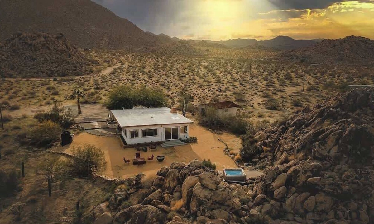 Panorama Heights House | La Luna Azul Boulders, Hot Tub & Views