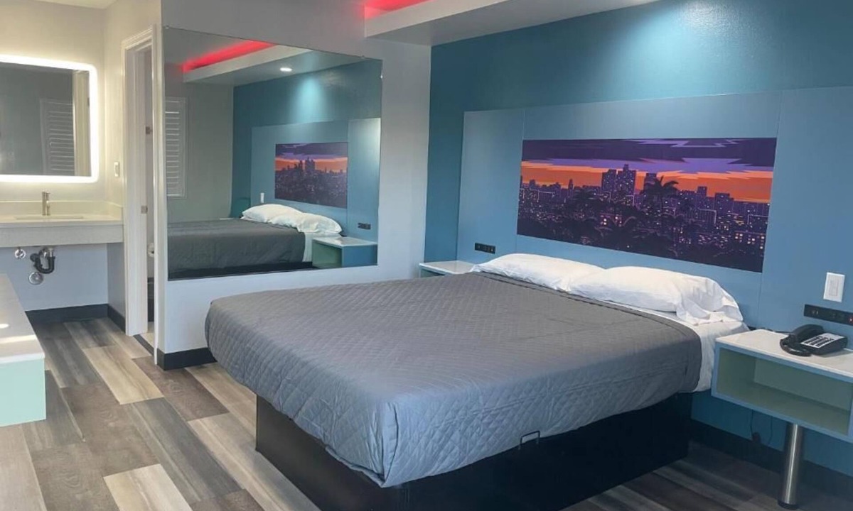 South Gate Hotel | La Palma Motel - South Gate - LA area