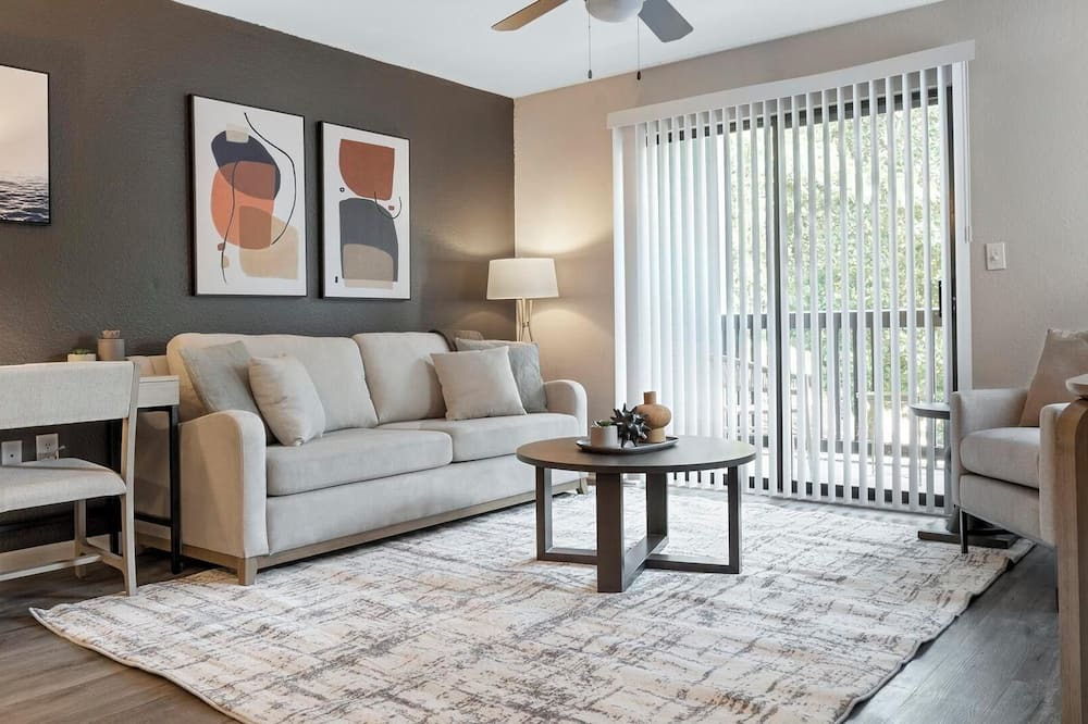 Coronado Apartment | Landing | Incredible 2BD, Clubhouse, Gym